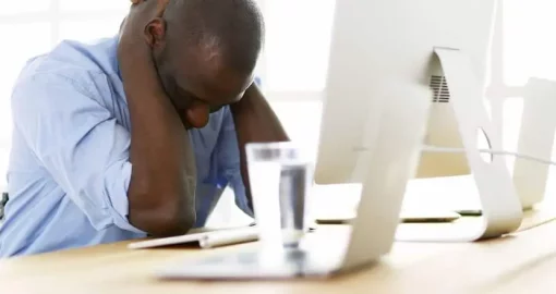 Conheça 7 doenças causadas pelo estresse no ambiente de trabalho